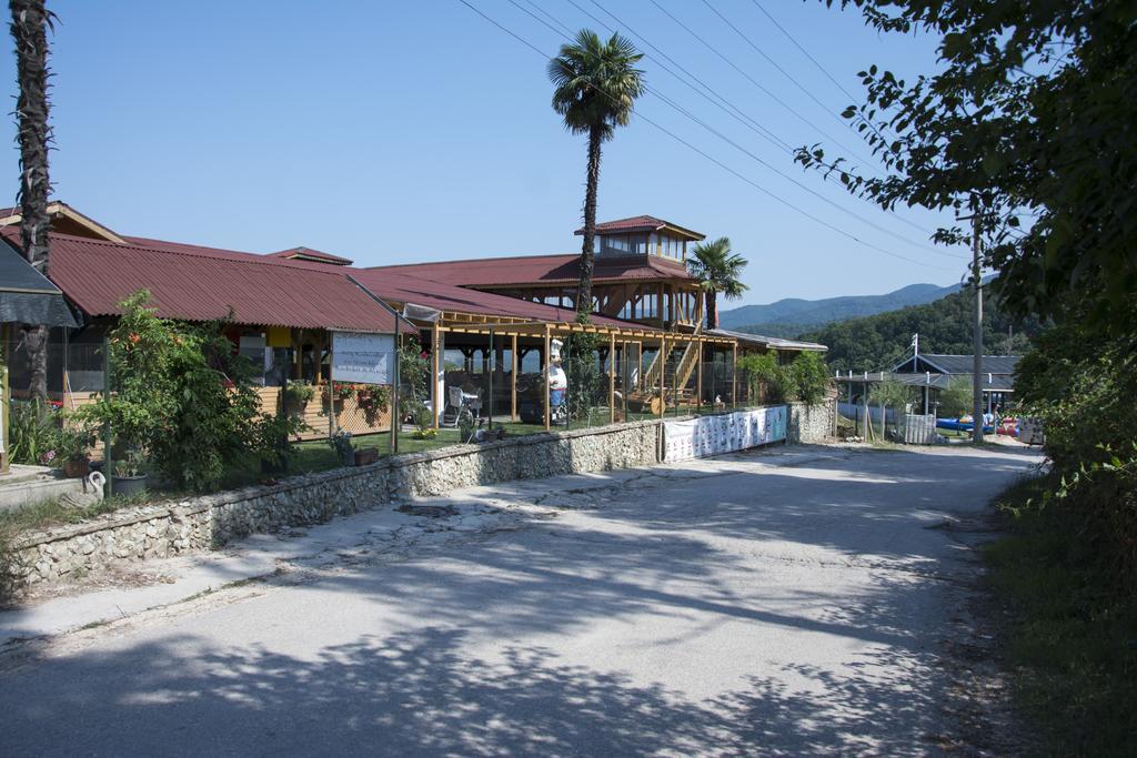 Zumrut Bahce Motel Gökçedere Dış mekan fotoğraf